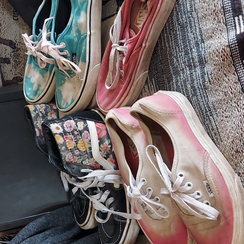 Used women's vans shoes size 5